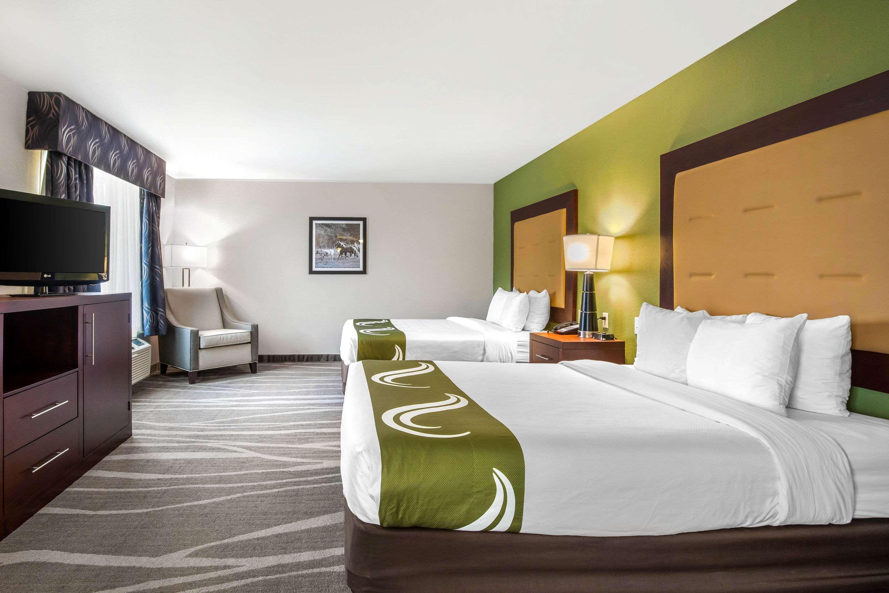 Quality Inn & Suites Weatherford Exteriör bild