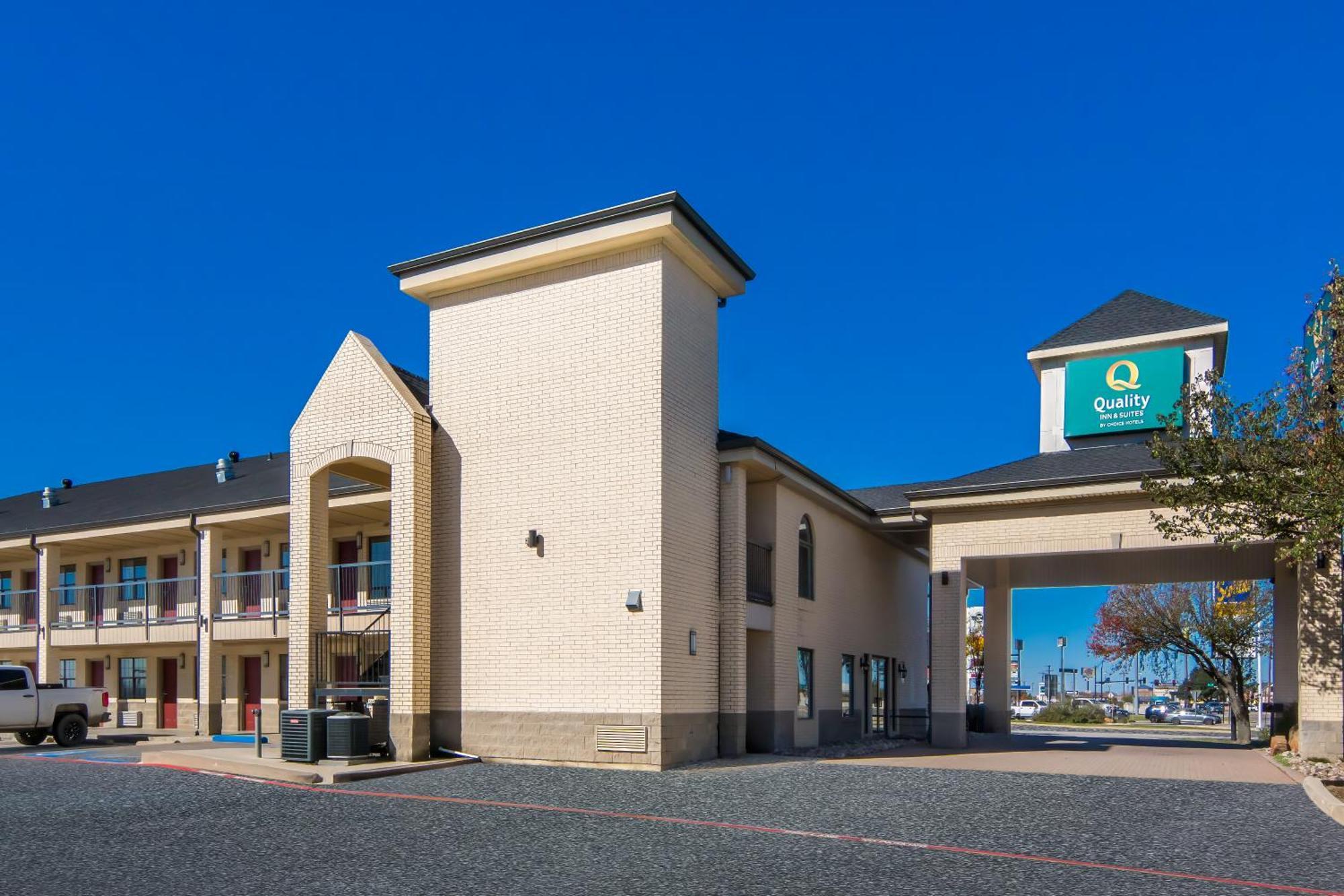 Quality Inn & Suites Weatherford Exteriör bild