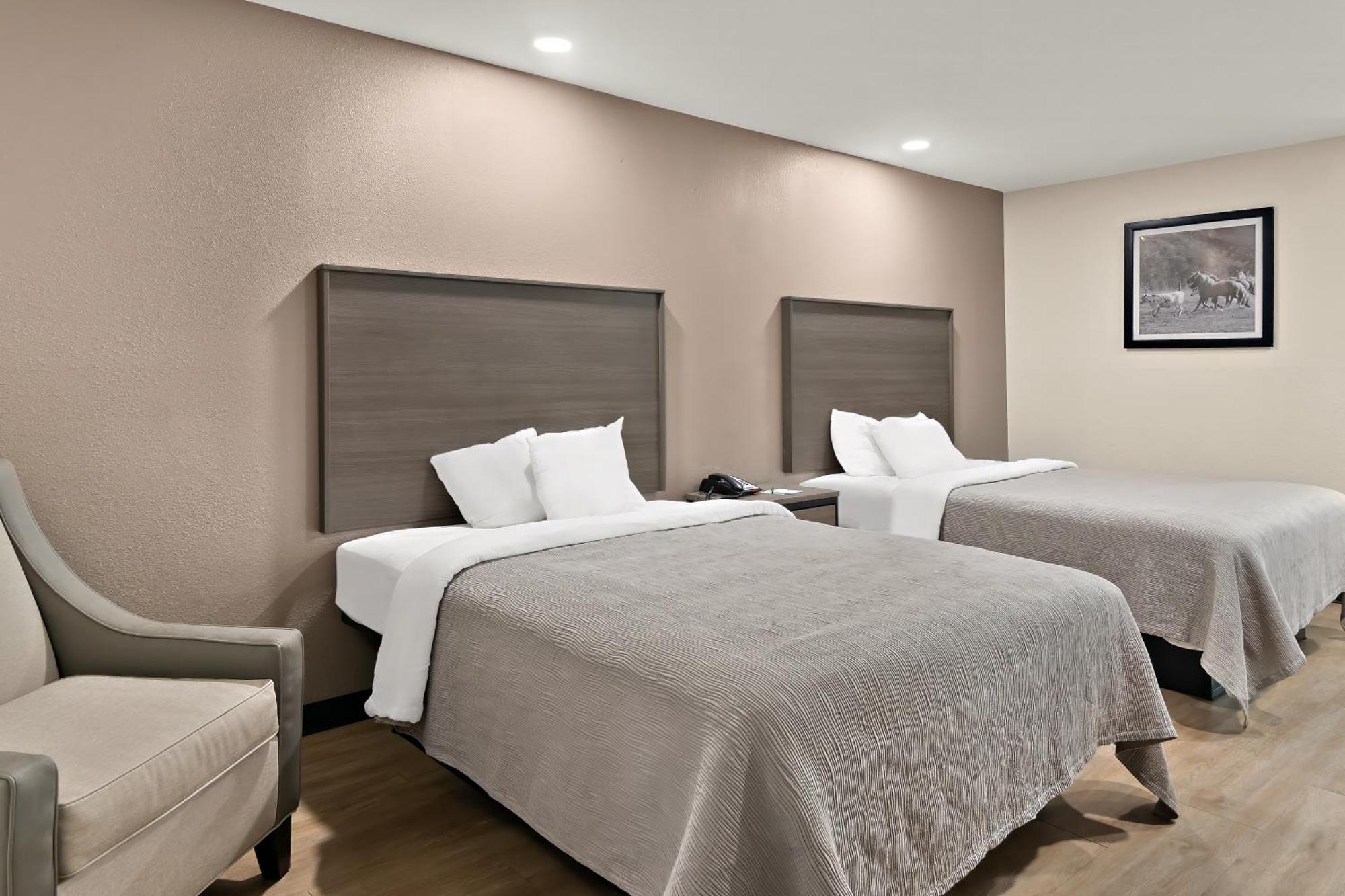 Quality Inn & Suites Weatherford Exteriör bild